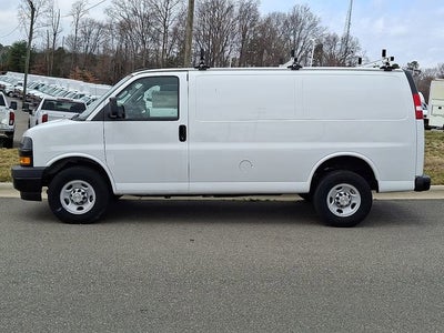 2025 Chevrolet Express Cargo WT
