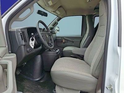 2025 Chevrolet Express Cargo WT