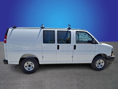 2026 Chevrolet Express Cargo 1WT