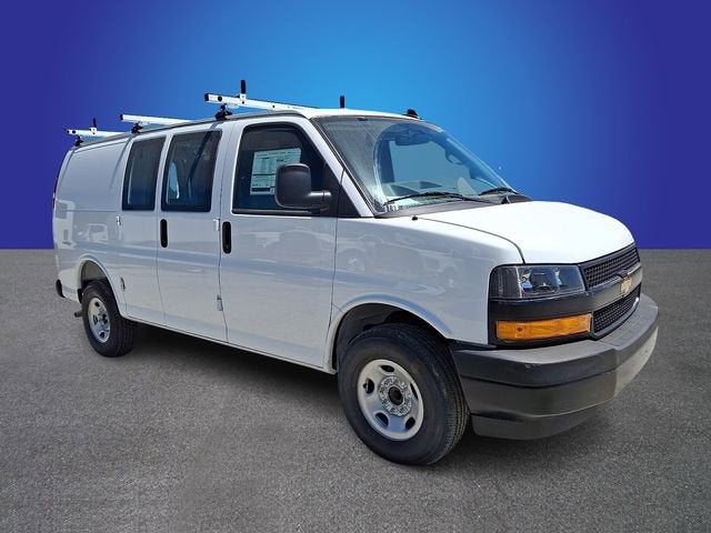 2026 Chevrolet Express Cargo 1WT
