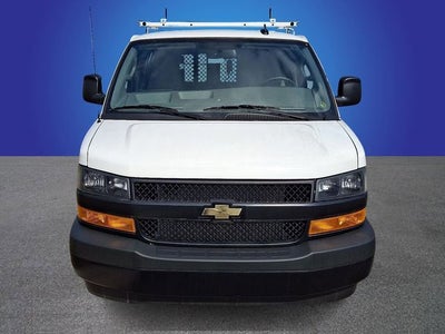 2025 Chevrolet Express Cargo WT