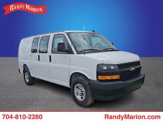 2025 Chevrolet Express Cargo WT