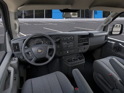 2025 Chevrolet Express Cargo WT