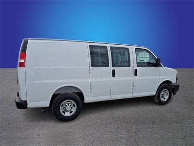 2025 Chevrolet Express Cargo 2500 WT