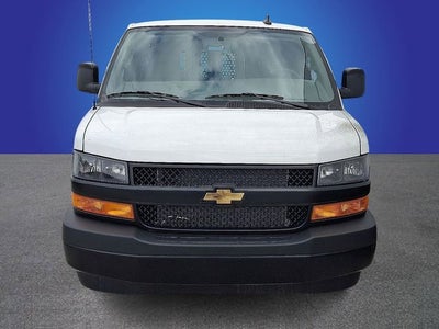 2025 Chevrolet Express Cargo WT