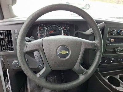 2025 Chevrolet Express Cargo WT