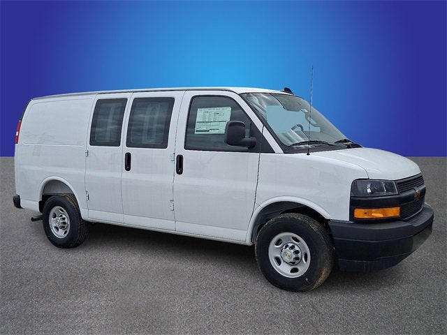 2025 Chevrolet Express Cargo 2500 WT