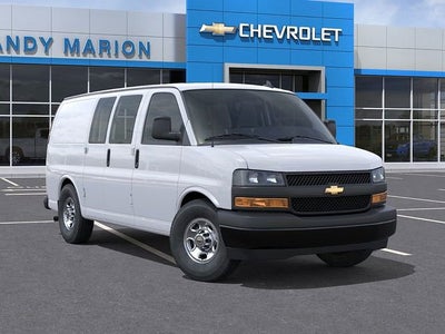 2025 Chevrolet Express Cargo WT
