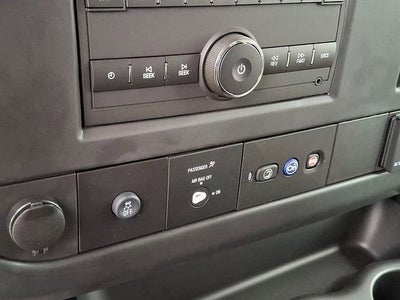 2025 Chevrolet Express Cargo WT