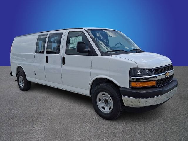 2026 Chevrolet Express Cargo WT