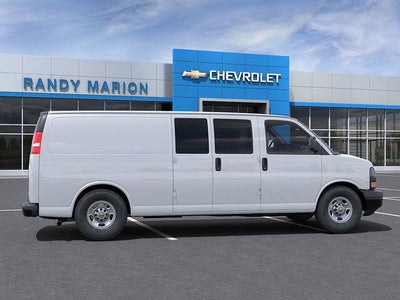 2025 Chevrolet Express Cargo WT