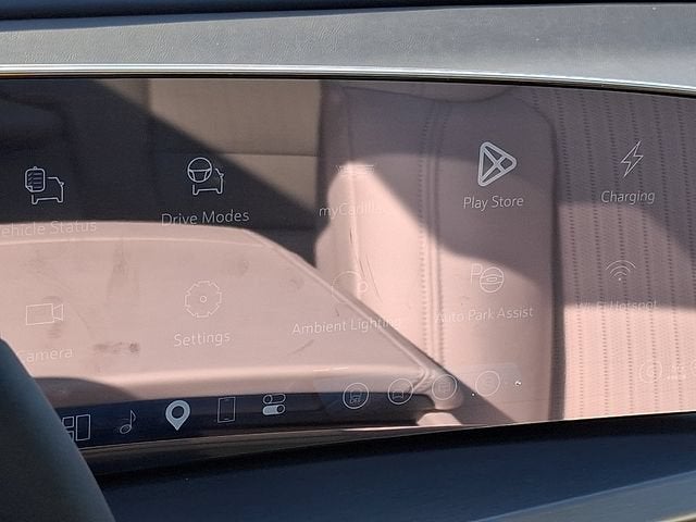 2027 Cadillac VISTIQ Sport