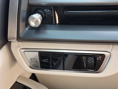 2027 Cadillac VISTIQ Sport