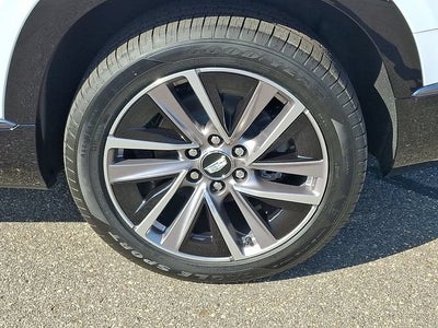 2027 Cadillac VISTIQ Sport