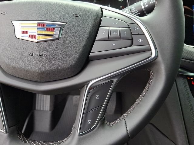 2026 Cadillac XT5 Luxury