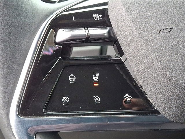 2025 Cadillac Escalade Luxury