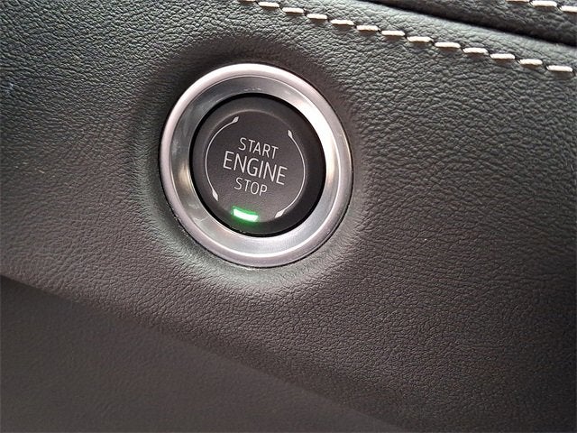 2025 Cadillac Escalade Luxury