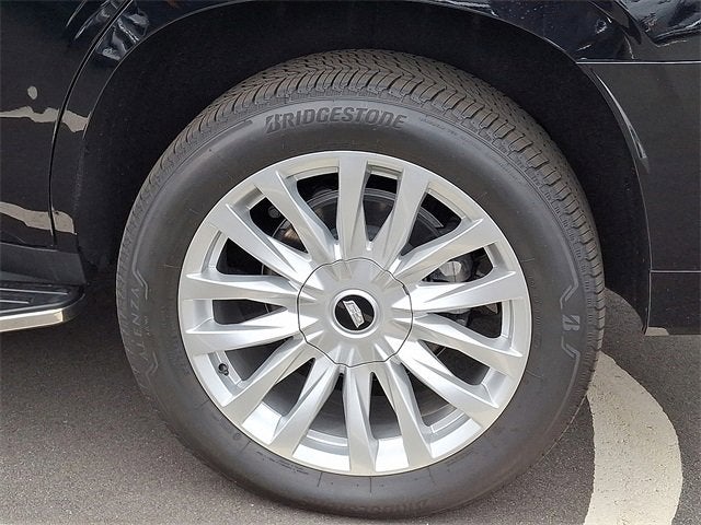 2025 Cadillac Escalade Luxury