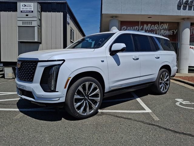 2026 Cadillac Escalade Luxury