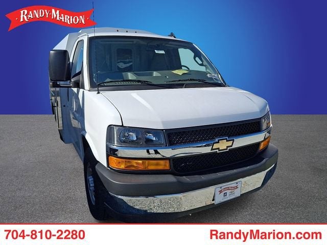 2024 Chevrolet Express Cutaway 3500 1WT