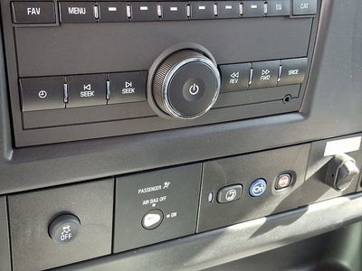 2024 Chevrolet Express Cutaway 3500 1WT