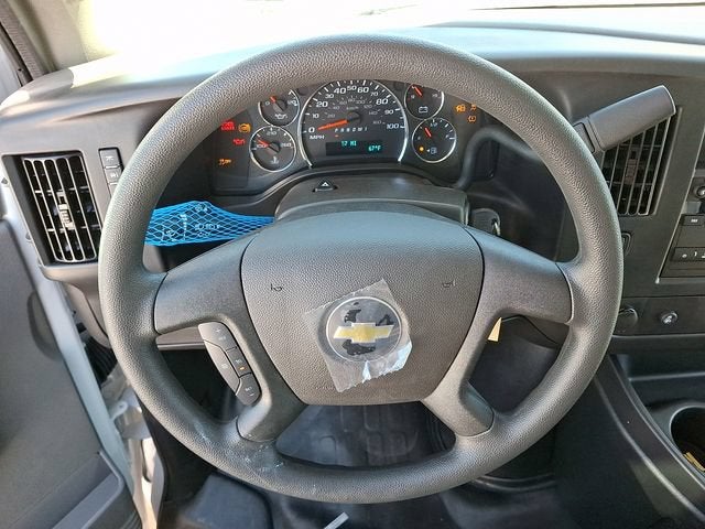 2026 Chevrolet Express Cutaway 3500 1WT