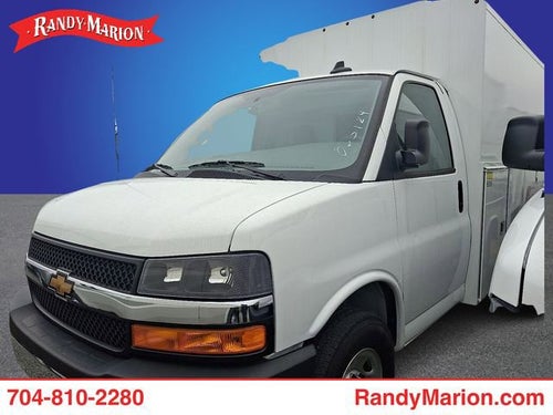 2025 Chevrolet Express Cutaway 3500 1WT