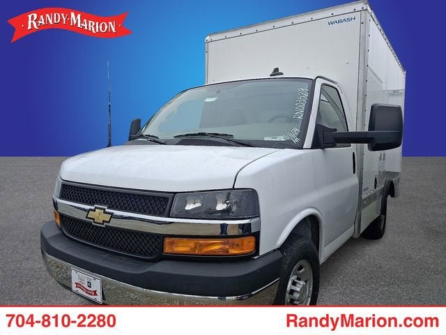 2024 Chevrolet Express Cutaway 3500 1WT