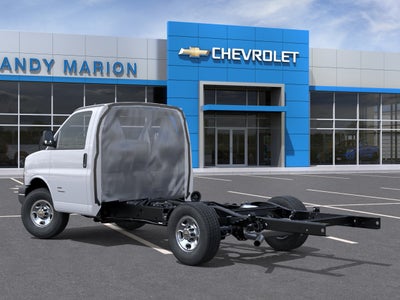 2025 Chevrolet Express Cutaway 3500 1WT