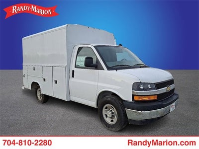2025 Chevrolet Express Cutaway 3500 1WT