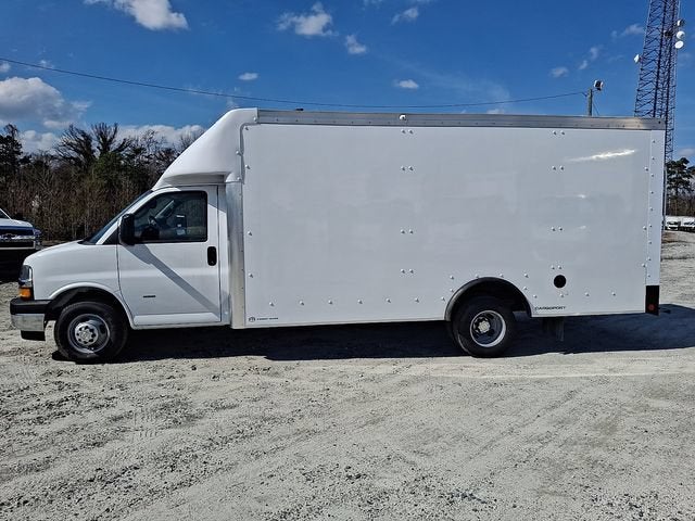 2026 Chevrolet Express Cutaway 3500 1WT