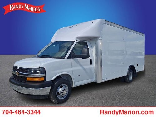2026 Chevrolet Express Cutaway 3500 1WT