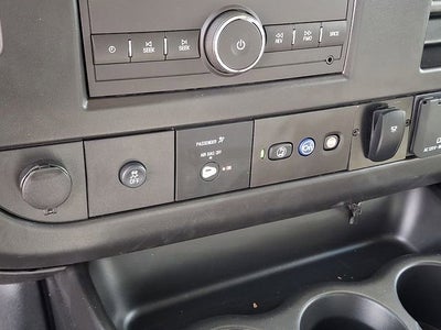 2026 Chevrolet Express Cutaway 3500 1WT