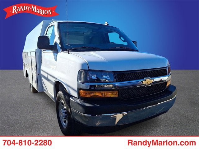 2026 Chevrolet Express Cutaway 3500 1WT