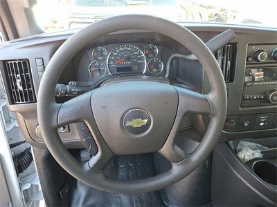 2026 Chevrolet Express Cutaway 3500 1WT