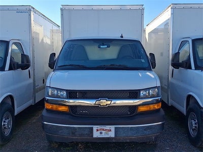 2024 Chevrolet Express Cutaway 3500 1WT