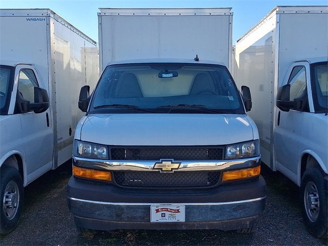 2024 Chevrolet Express Cutaway 3500 1WT