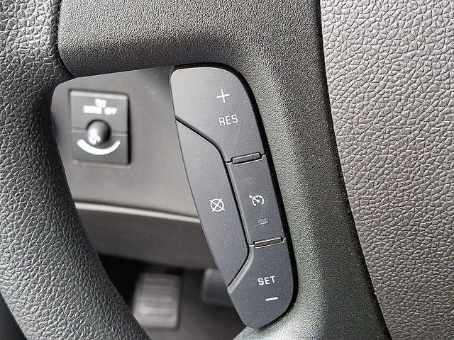 2024 Chevrolet Express Cutaway 3500 1WT