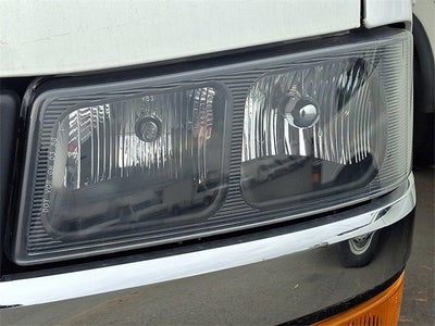 2024 Chevrolet Express Cutaway 3500 1WT