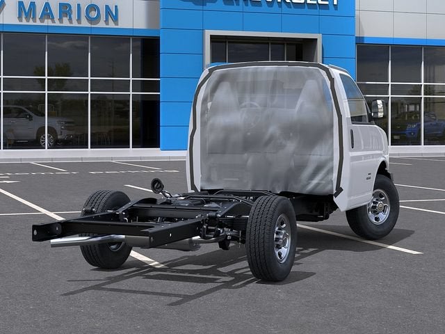 2026 Chevrolet Express Cutaway 3500 1WT