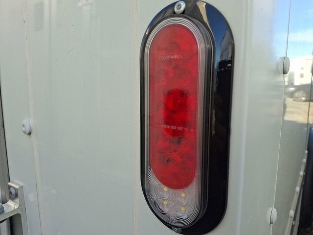 2024 Chevrolet Express Cutaway 3500 1WT