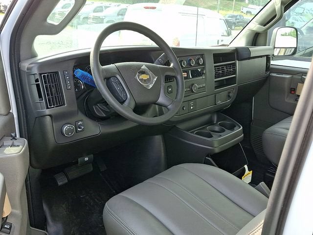 2026 Chevrolet Express Cutaway 3500 1WT