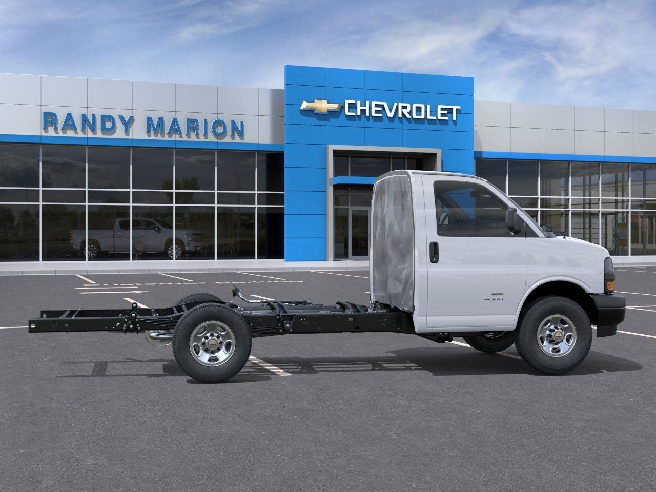 2026 Chevrolet Express Cutaway 3500 Base