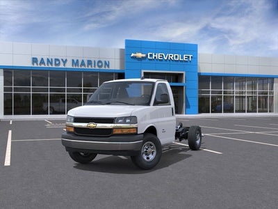 2025 Chevrolet Express Cutaway 3500 1WT