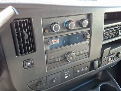 2025 Chevrolet Express Cutaway 3500 1WT