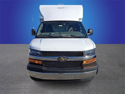 2025 Chevrolet Express Cutaway 3500 1WT