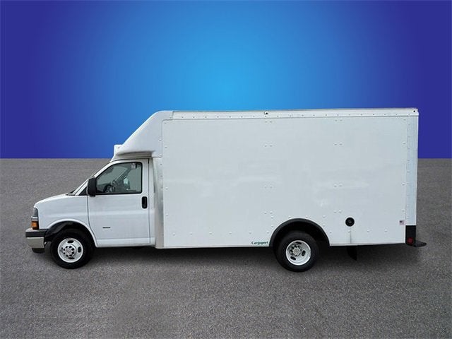 2023 Chevrolet Express Cutaway 3500 Work Van