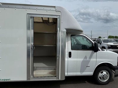 2023 Chevrolet Express Cutaway 3500 1WT