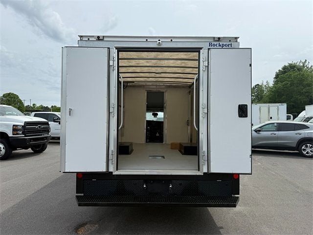 2023 Chevrolet Express Cutaway 3500 Work Van