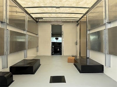 2023 Chevrolet Express Cutaway 3500 1WT